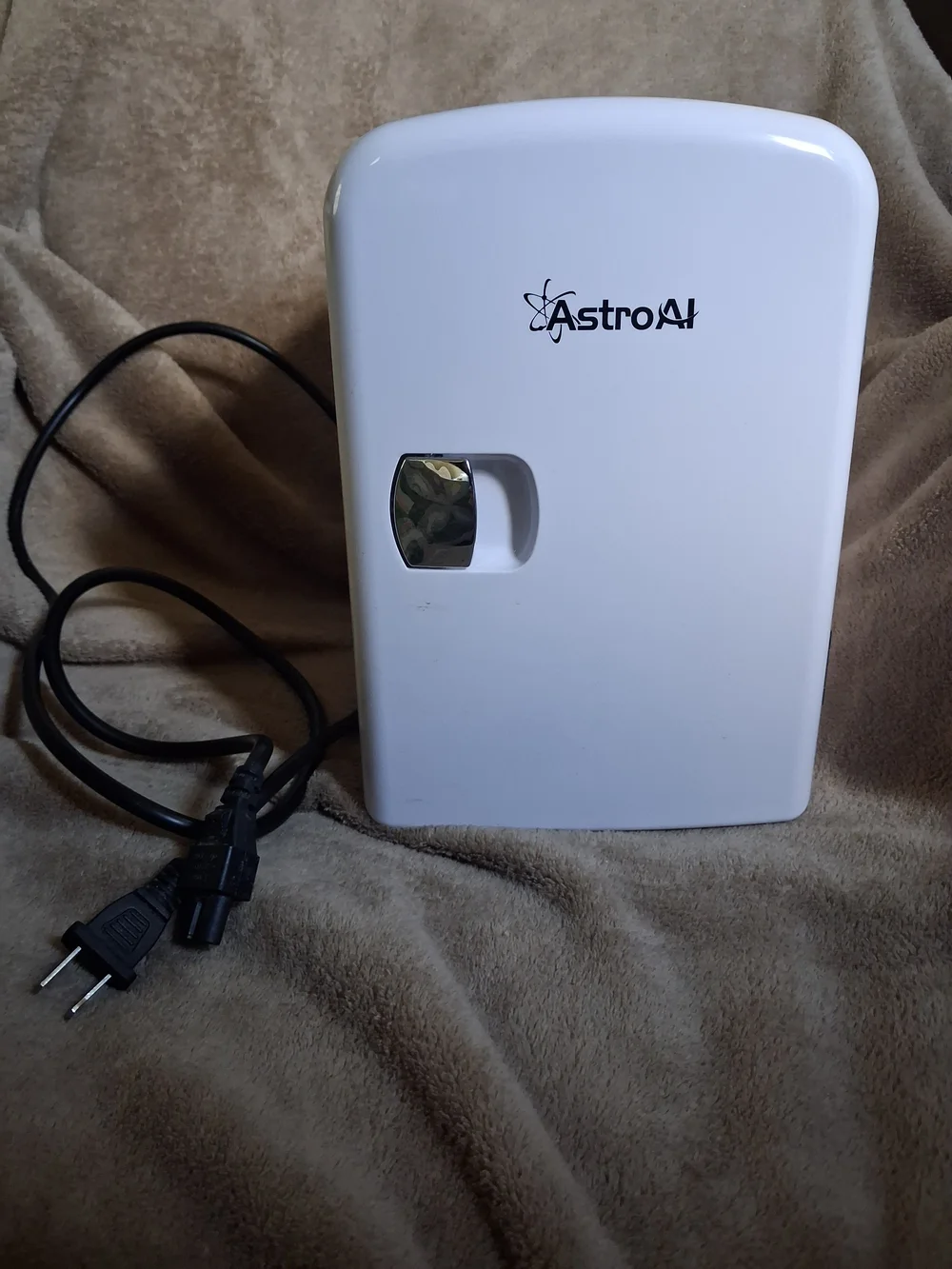 AstroAI White Mini Fridge - Compact Portable Cooler for Home & Office